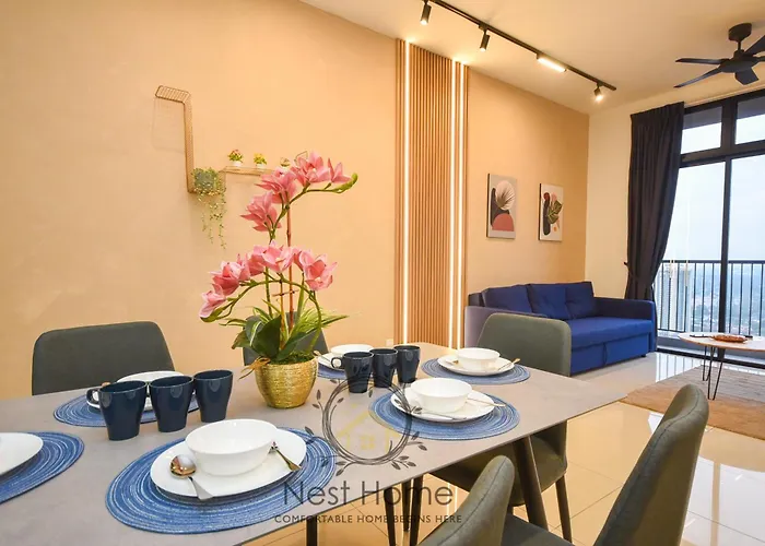Twin Tower Residence By Nest Home【5 Mins Walk To Ciq】